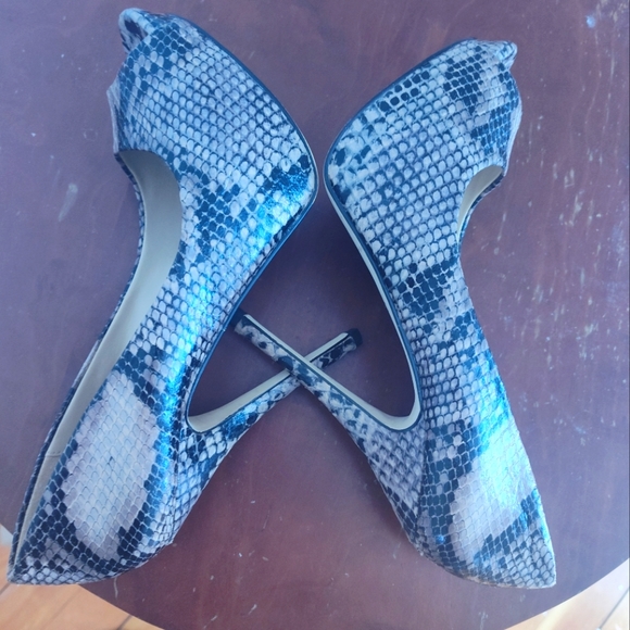 Aldo Juliette snakeskin peep toe hidden platform sky high stiletto heels - Picture 4 of 6